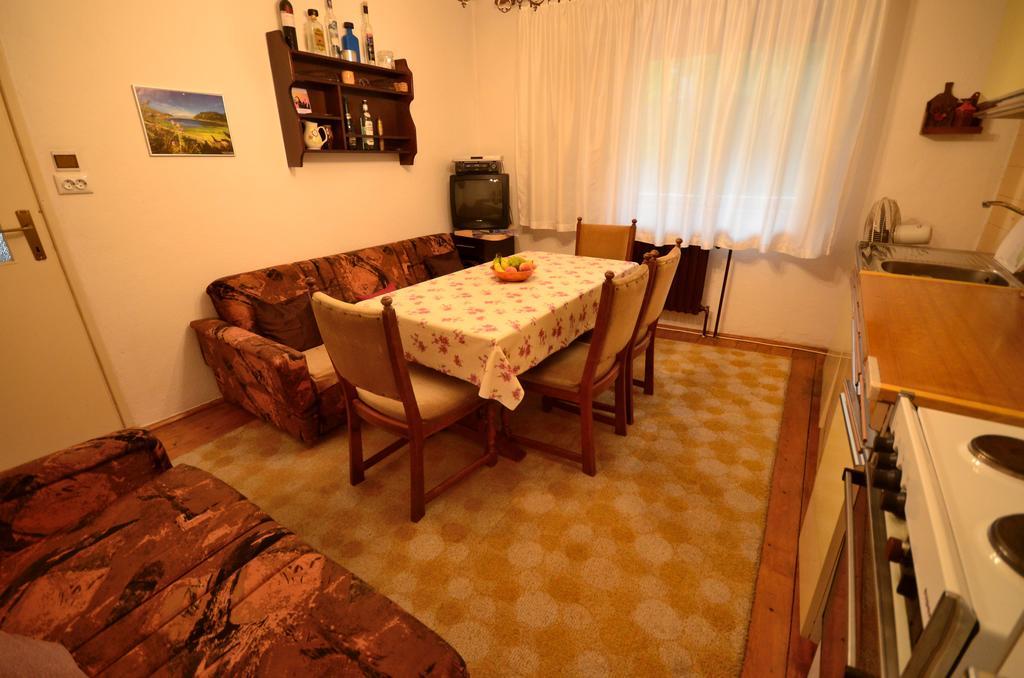 Guest House Konjic Eksteriør bilde